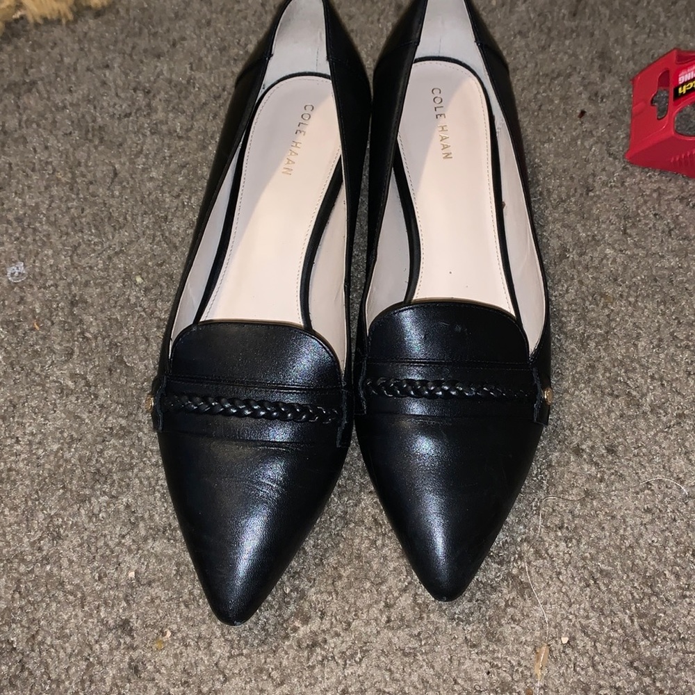 Cole Haan Black Leather Loafer Shoes.  EUC. Size 9M